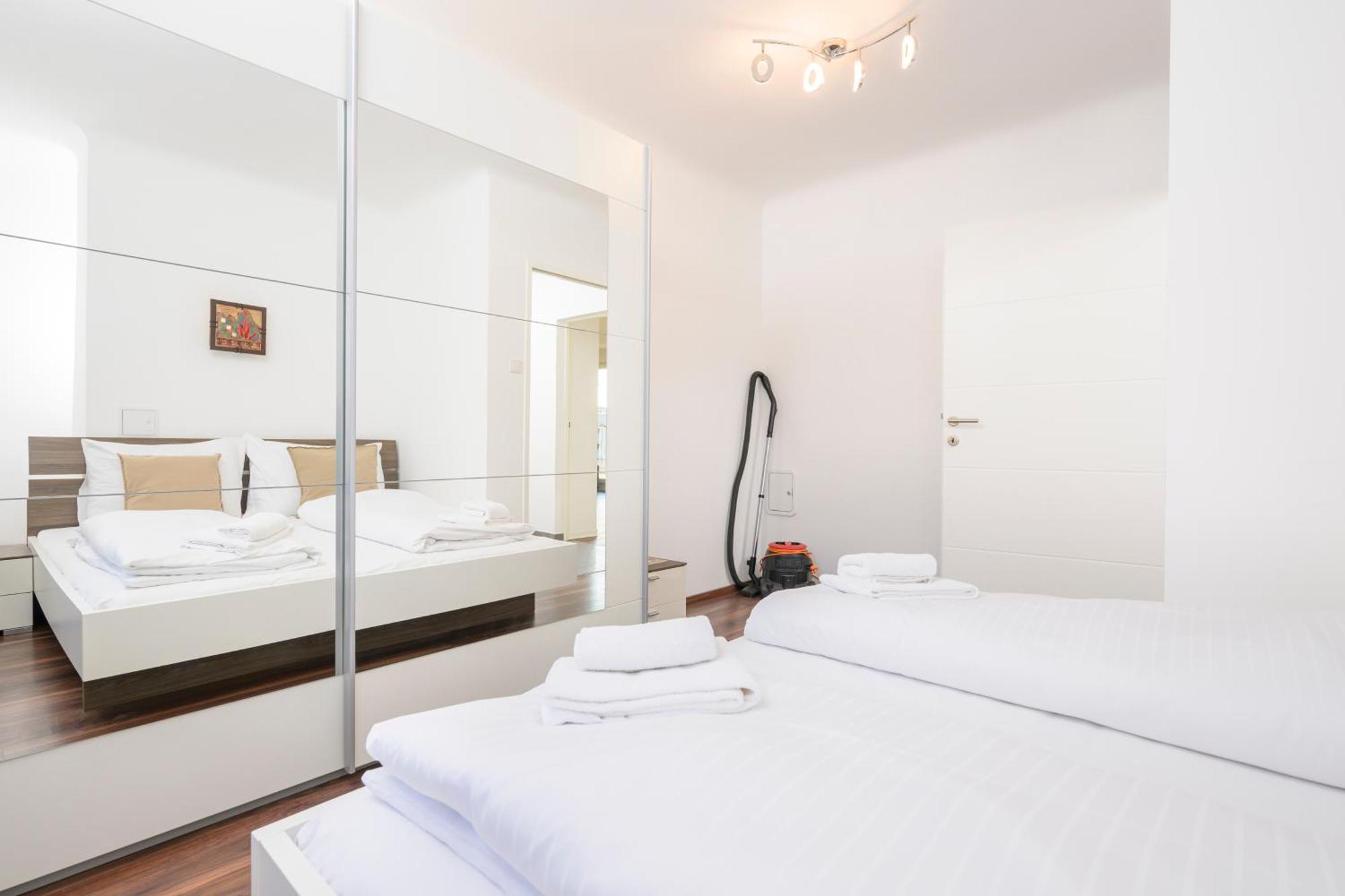 Central Hub Close To Main Station By Jr City Apartments Viena Exterior foto